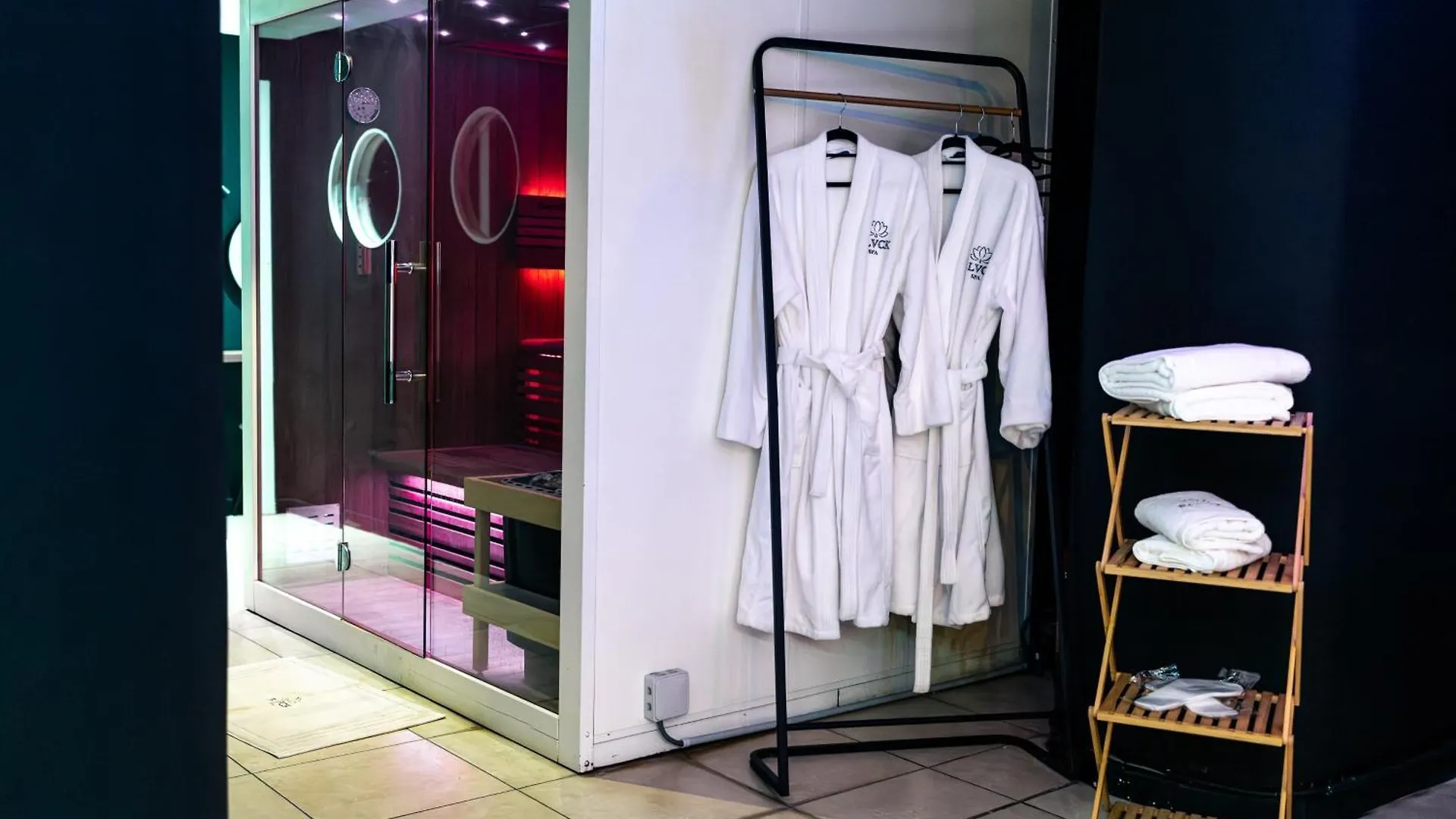 Blvck Spa Brussels Bed & Breakfast
